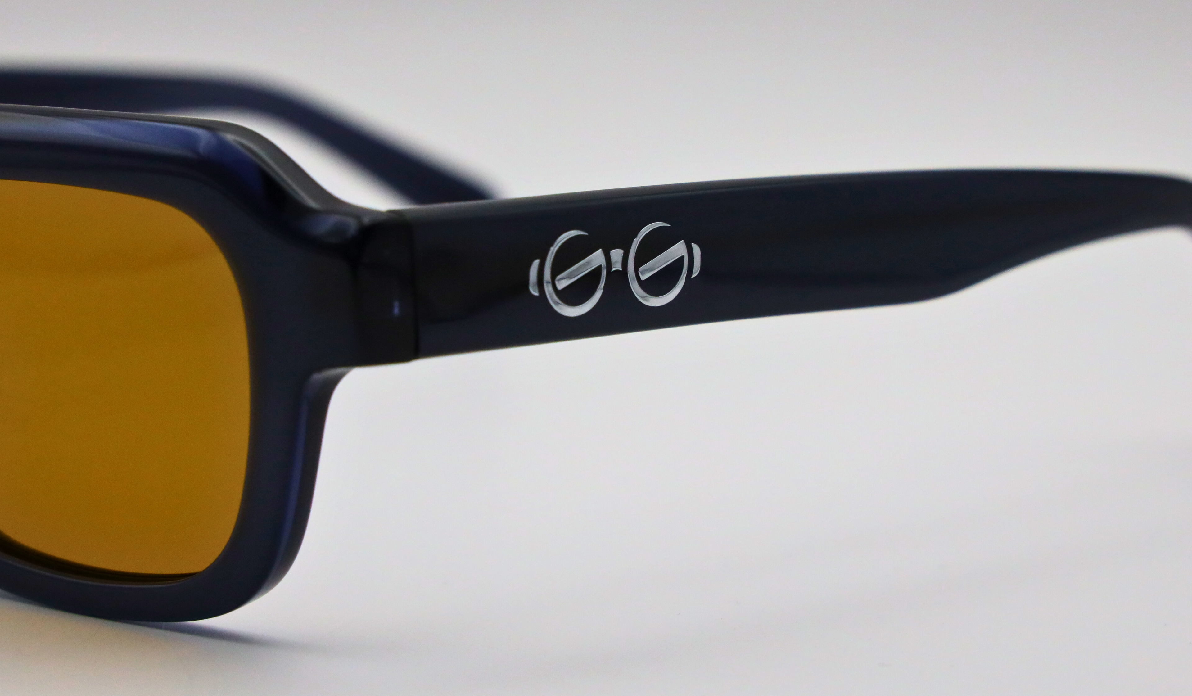 Glitch Goggles