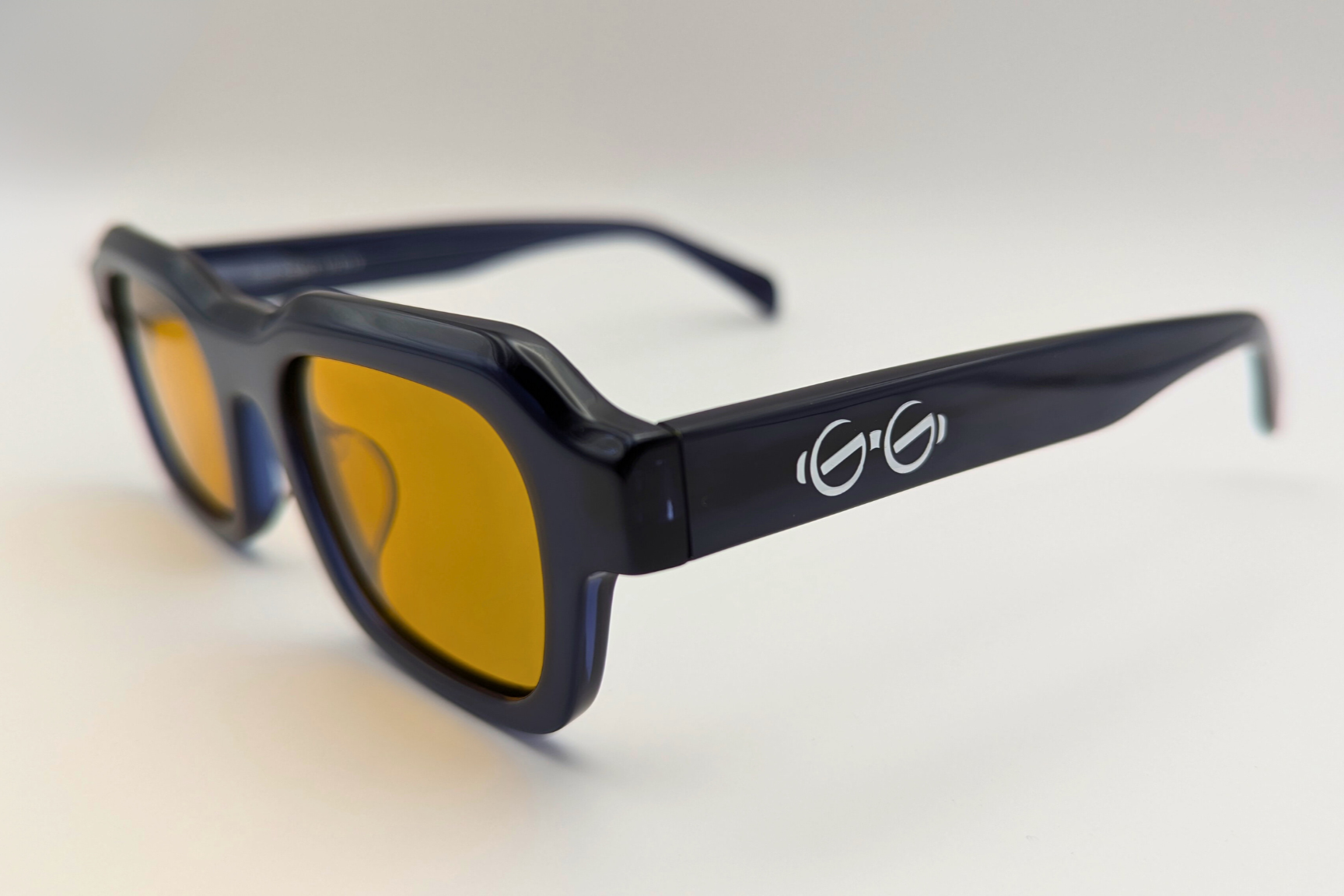 Glitch Goggles